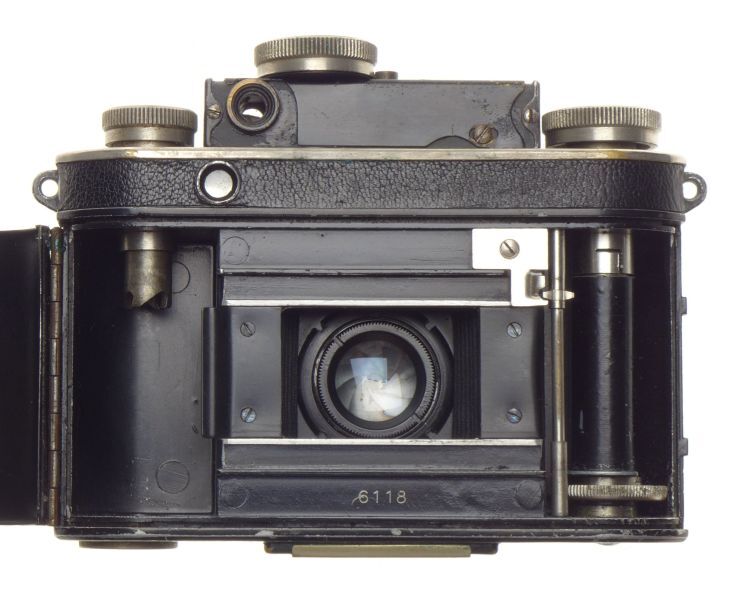Certo dollina ii dresden46 135 format 35mm film camera schneider xenar f:2.9 f=5