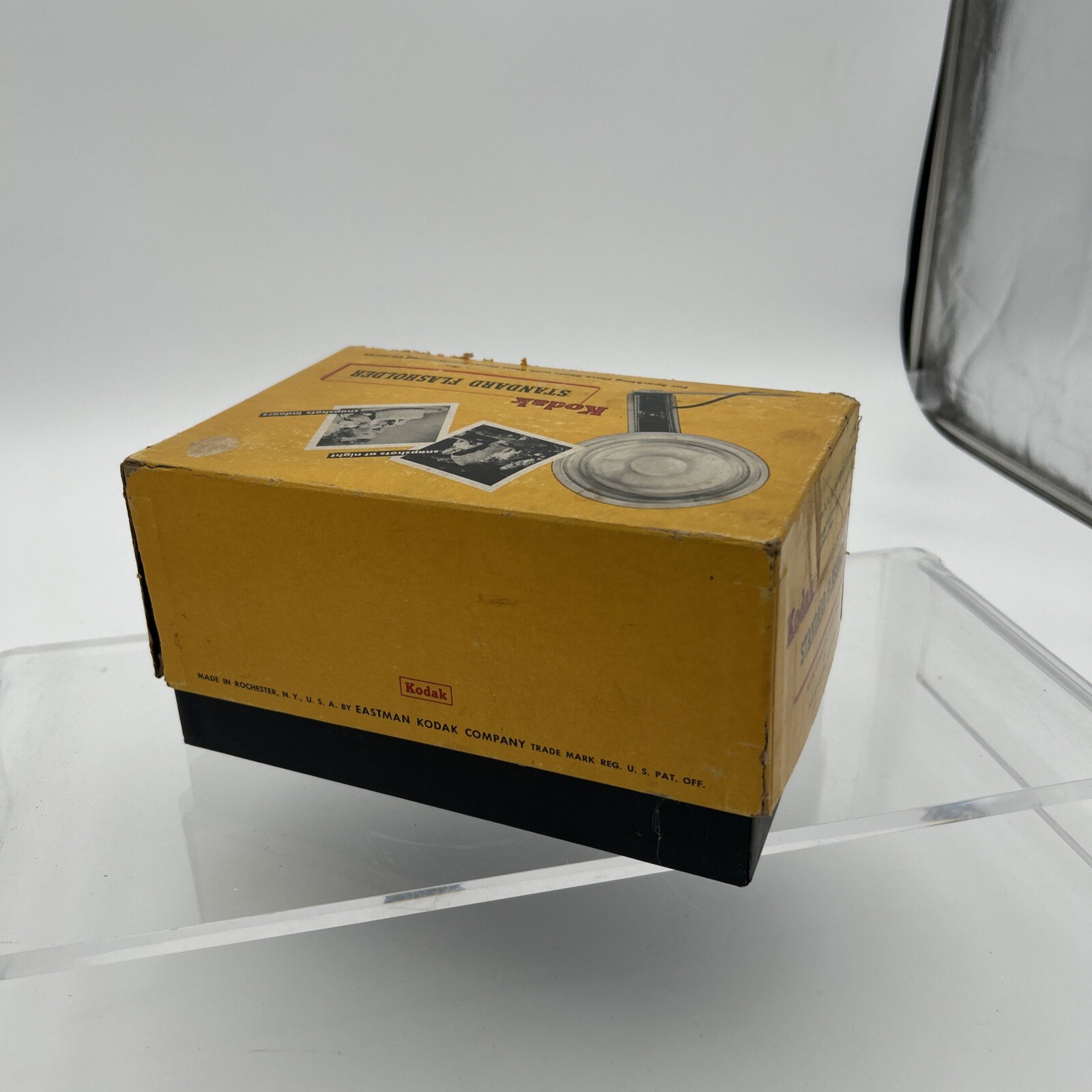 Vintage KODAK Standard Flash Holder in Original Box w/ Cover & Bracket