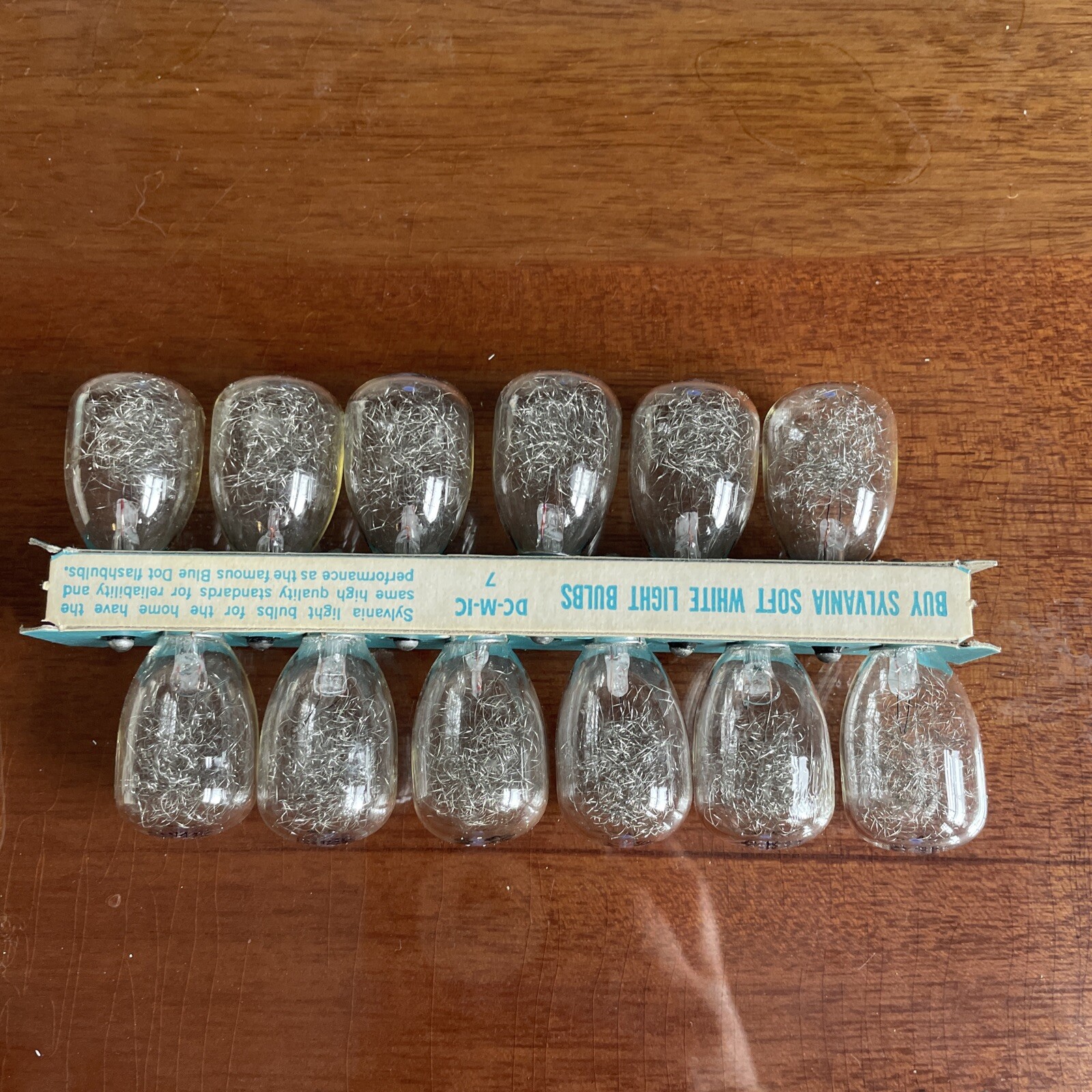 SYLVANIA Blue Dot FLASHBULBS M3 Original Box 12 Clear Bulbs Vintage
