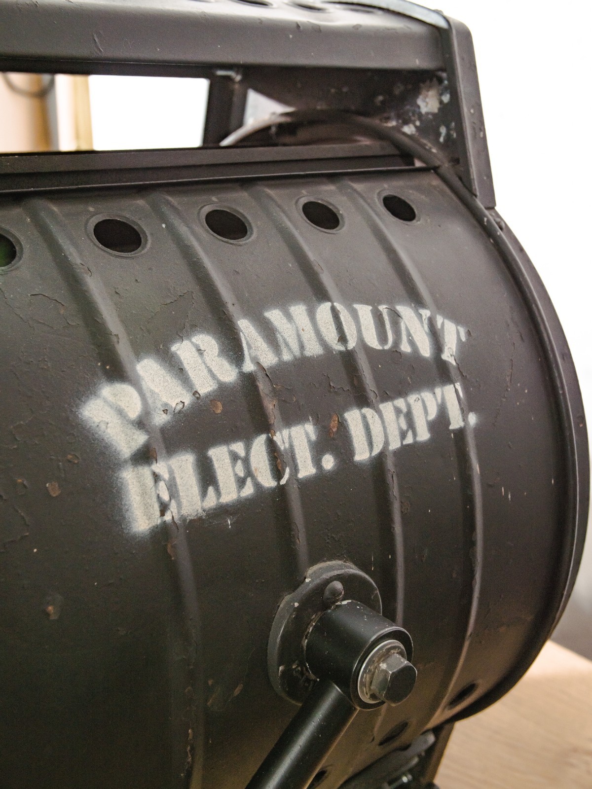 10K Hollywood Film Spotlight Bardwell & McAlister, Paramount Pictures repurposed