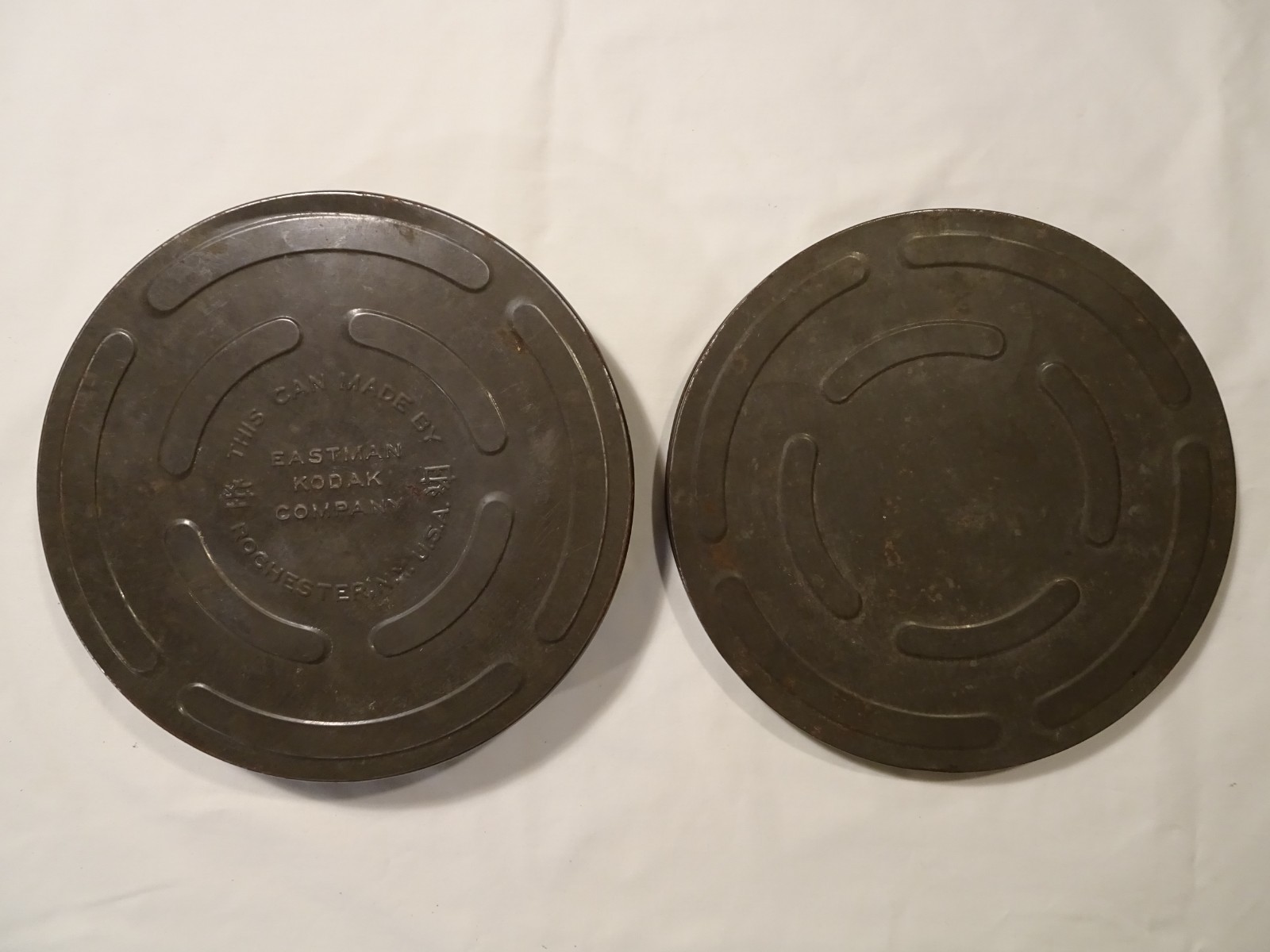 Eastman Kodak Vintage Metal Film Canister Movie Reel USA Empty 10.5″ x 1.75″