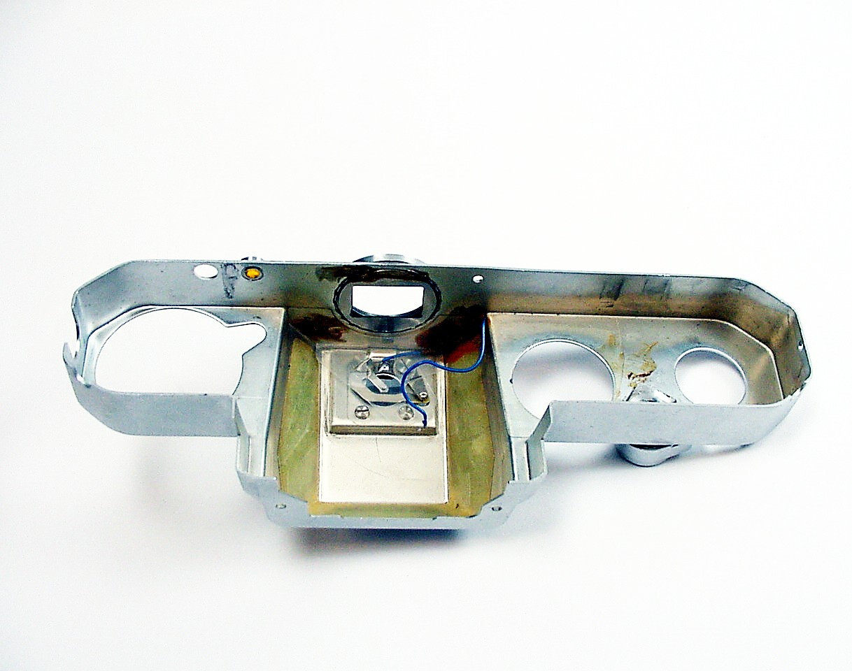 Nikon Nikkormat EL2 top deck | Part | Nice | $36 | #11 |