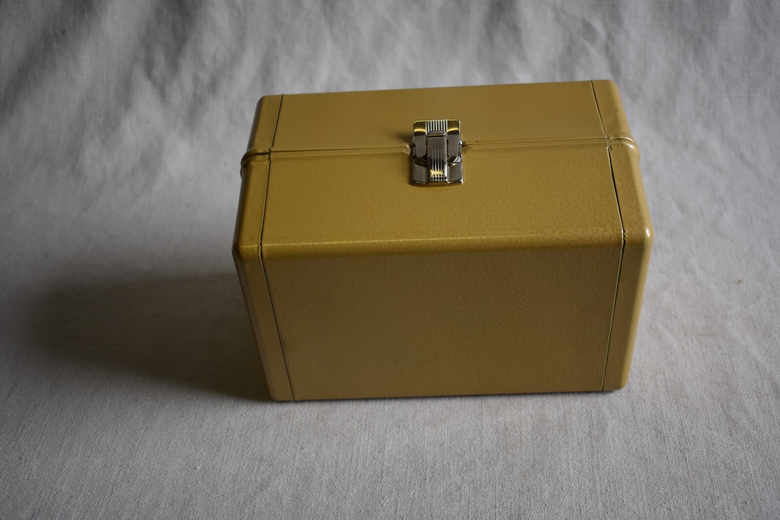 Vintage Kenco Movie Film Library Chest Box 8mm W/5 Carson 200 ft Reel and Can