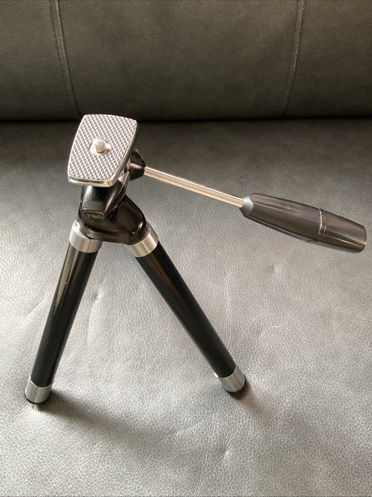 Vtg P&B Ponder Best Camera Tripod Model 99 10”-48″ Adjustable Height Telescoping