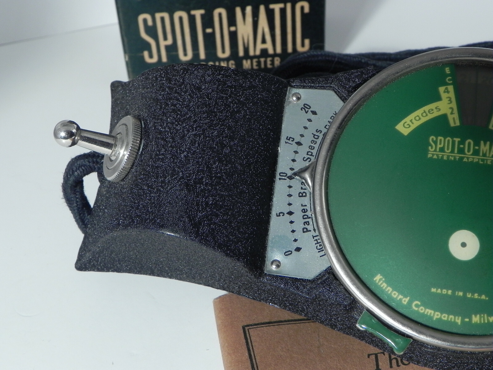 Vintage Kinnard Spot-O-Matic Black and White Photography Enlarging Meter