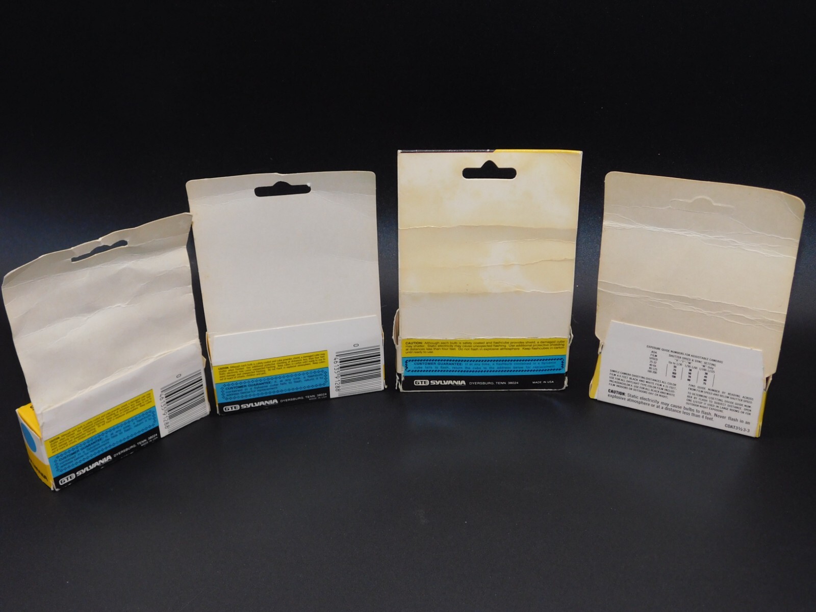 3 BOXS OF SYLVANIA BLUE DOT FLASHCUBES & 1 BOX OF WESTINGHOUSE BRAND. 4 TOTAL.