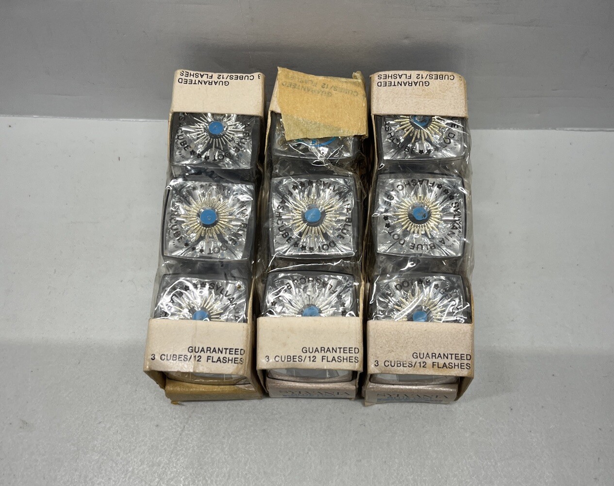 Sylvania Blue Dot Flashcubes (Flash Cubes) Three Packs of 3 – 36 Total Flashes