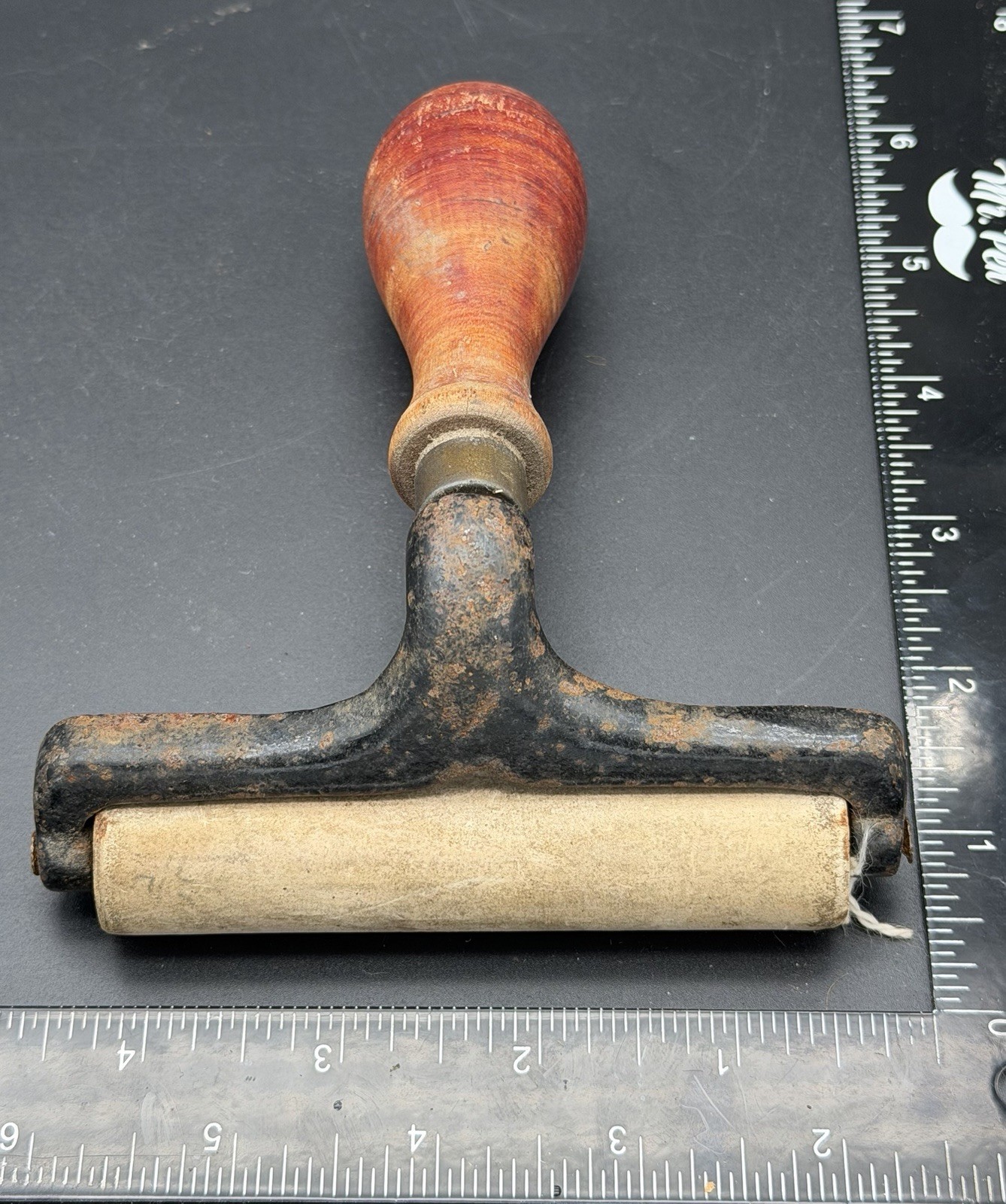 Antique G Gennert New York Cast Iron Photo Print Roller Darkroom Squeegee Brayer