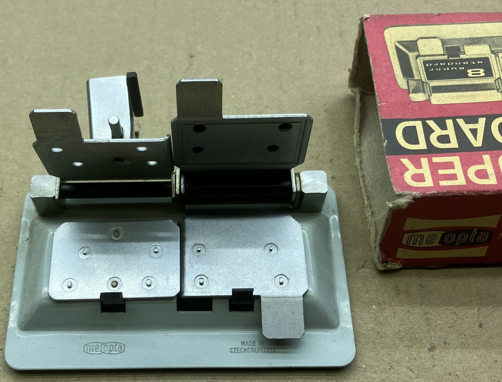 VINTAGE Super 8 film splicer