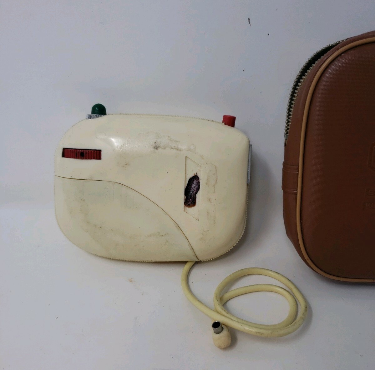 Vintage Zeiss Ikon Stuttgart Germany Ikablitz Original Case Camera Flash