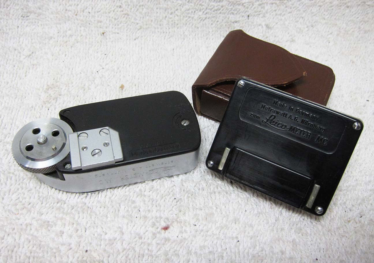 Vintage Leitz LEICA Meter MC Lightmeter Attachment w/Booster for M Cameras.M2 M3
