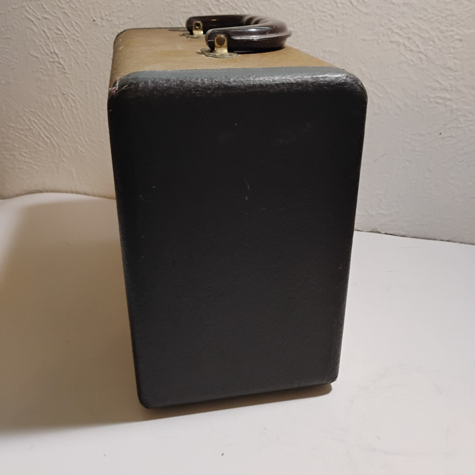 VINTAGE BARNETT & JAFFE SLIDE HOLDER CASE