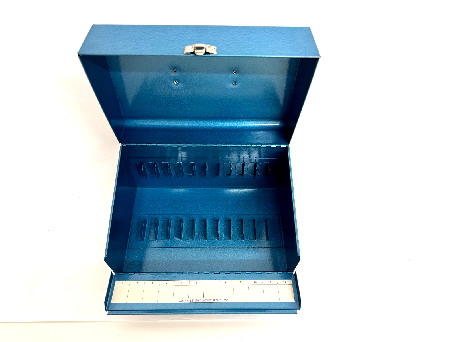 Vintage Logan Deluxe Movie Reel Chest Blue Holds 12 Film Canisters for 5″ Reels