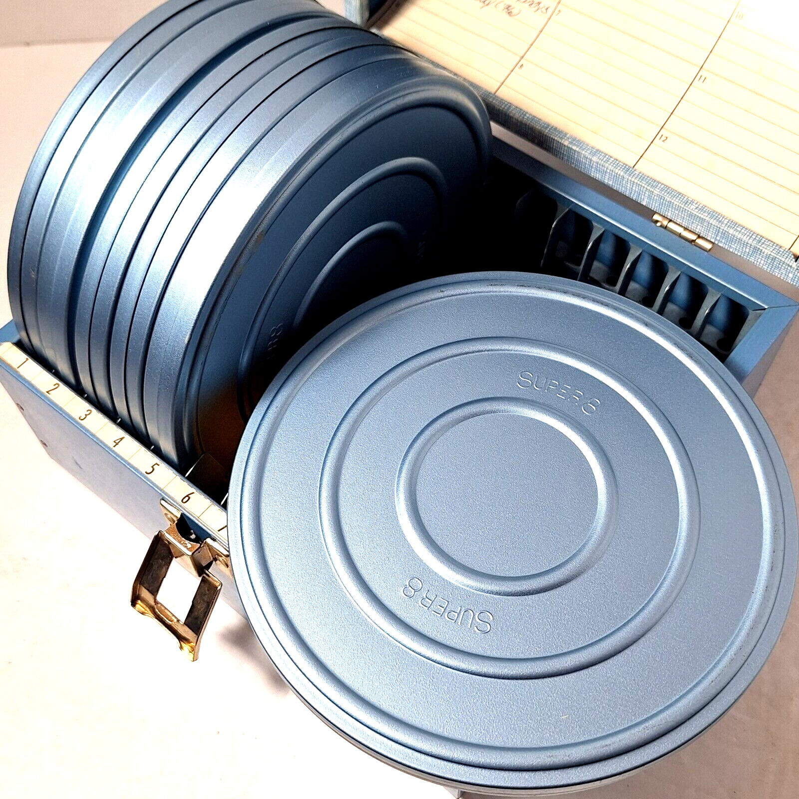 8mm Film Storage Case Box with 12 Slots & 6 Metal Reel Canisters Vintage 1960s