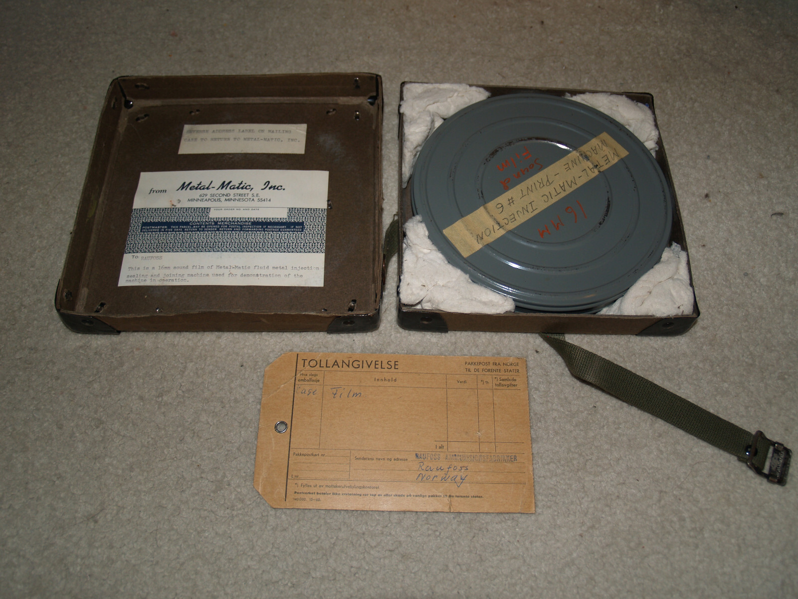 VINTAGE Film Reel Canister Case Shipping Box Mailer 8″ X 8″ X 1″ + reel canister