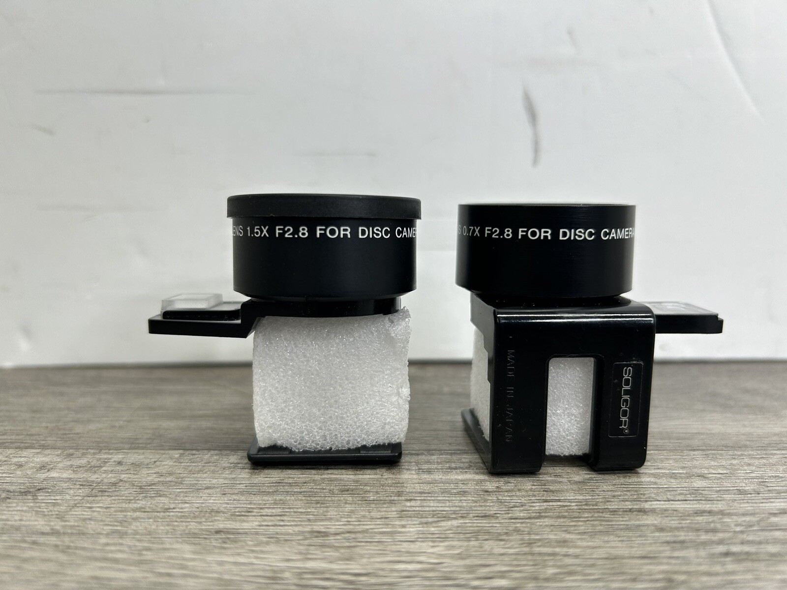 Soligor Tele-Conversion Lens 1.5xF2.8 & Wide-Conversion Lens 0.7xF2.8 Disc Cam
