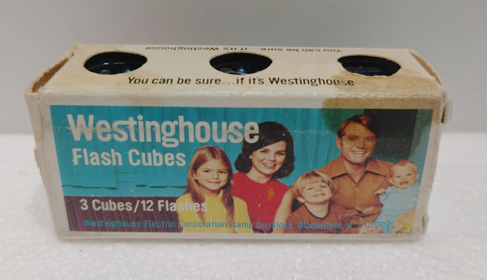 NOS ~ Vintage WESTINGHOUSE Flash Cubes ~ Box of 3 Cubes ~ 12 Flashes ~ Bulbs