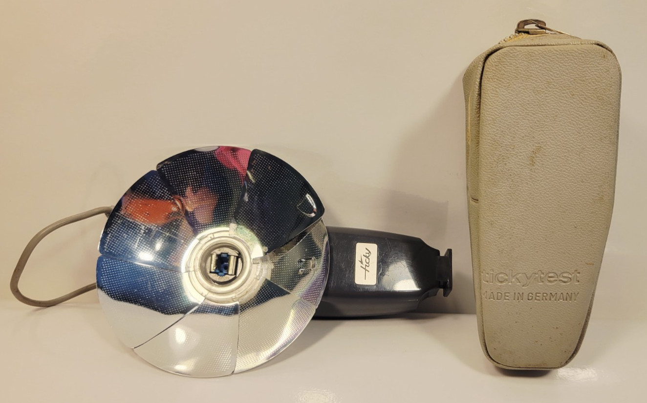 Vintage Tickytest Flash Gun with Pouch – Made in Germany – RARE