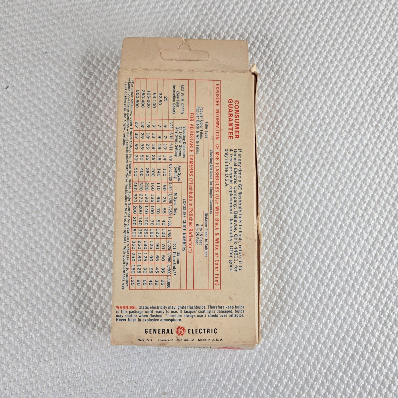 Vintage GE M3B Flashbulbs 11 Count Vintage Photography Made In USA
