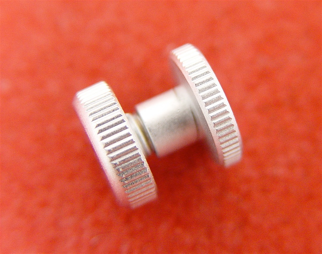 Leica M7 Soft Release & Tie-Pin ………. Very Rare !!