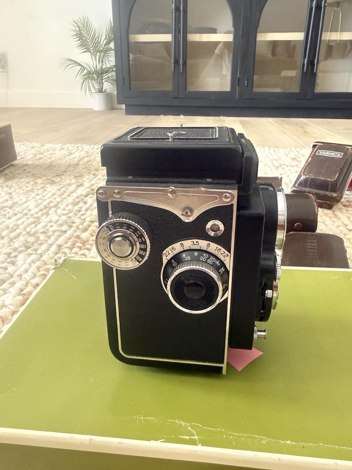 Yashica 635 Dual Format 120 35mm TLR Camera With Lenses