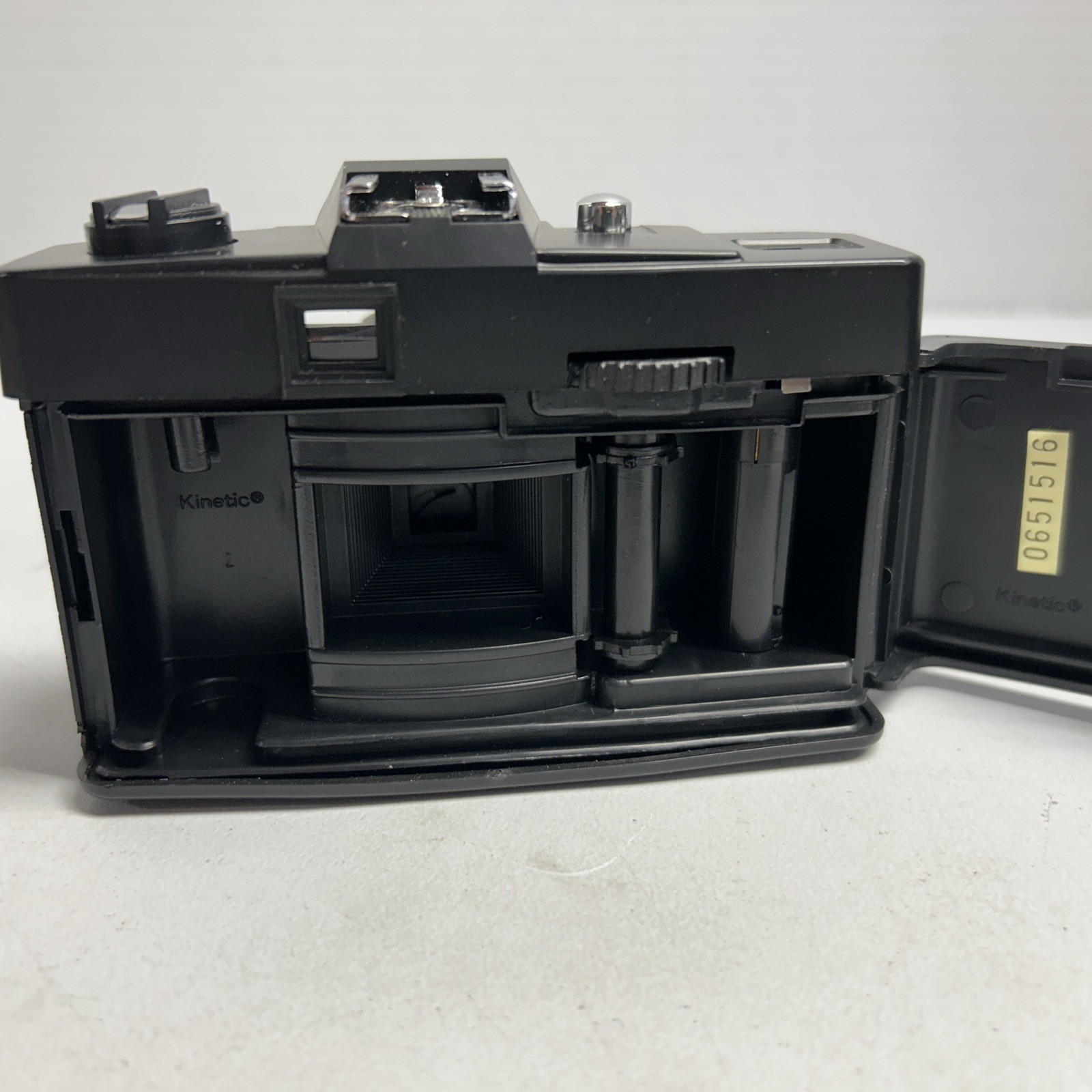 Time Promotional Camera 50mm Auto Fix Focus 1:6 Lens CAMCOL78