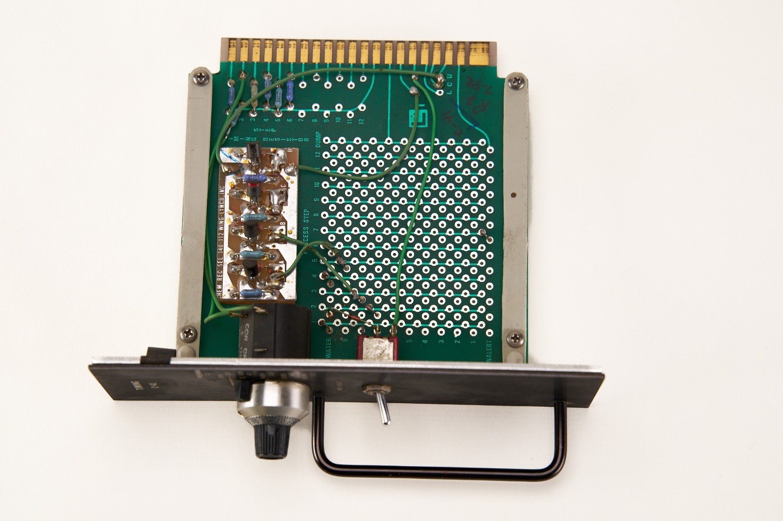 Wing-Lynch Model 4E C-41 Film Processor Control Board Plug-in timing card.