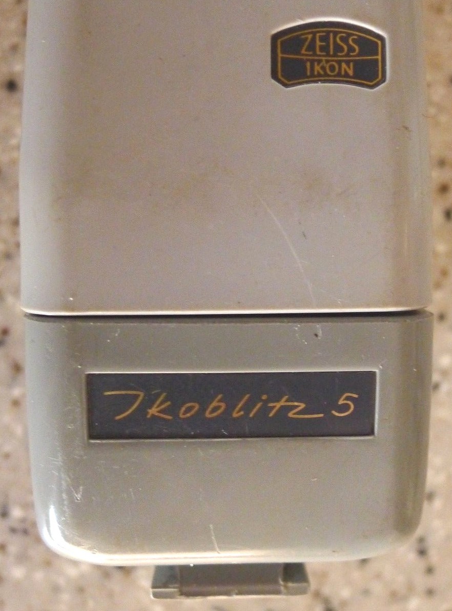 Zeiss Ikon Ikoblitz 5 Echoblitz Bounce Flash Made in Germany Vintage – WORKS