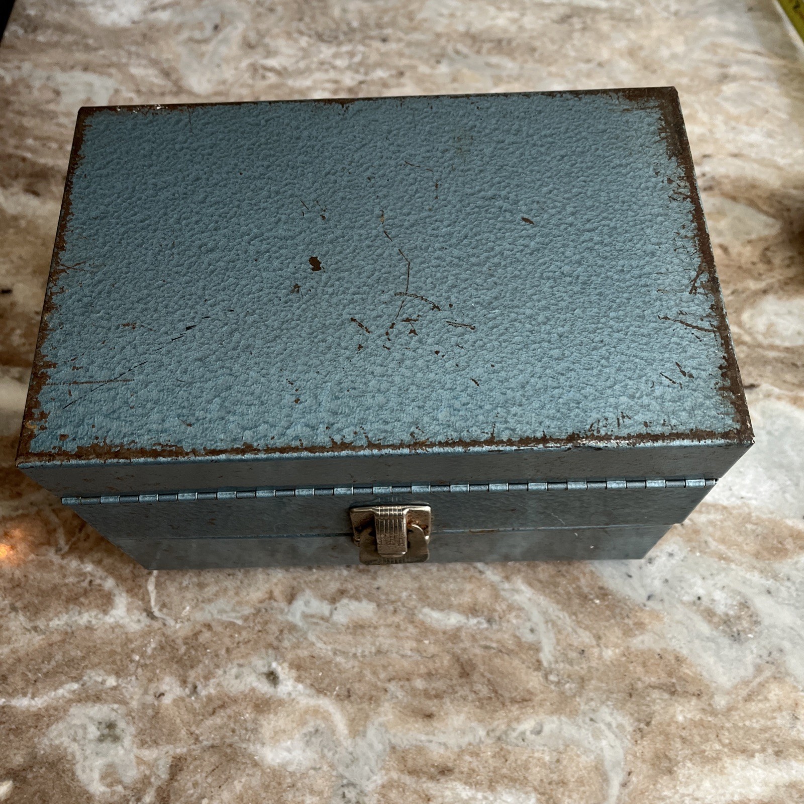 Vintage Logan De Luxe Movie Reel Chest Metal 5.5” X 7.5” Grey Blue With Handle
