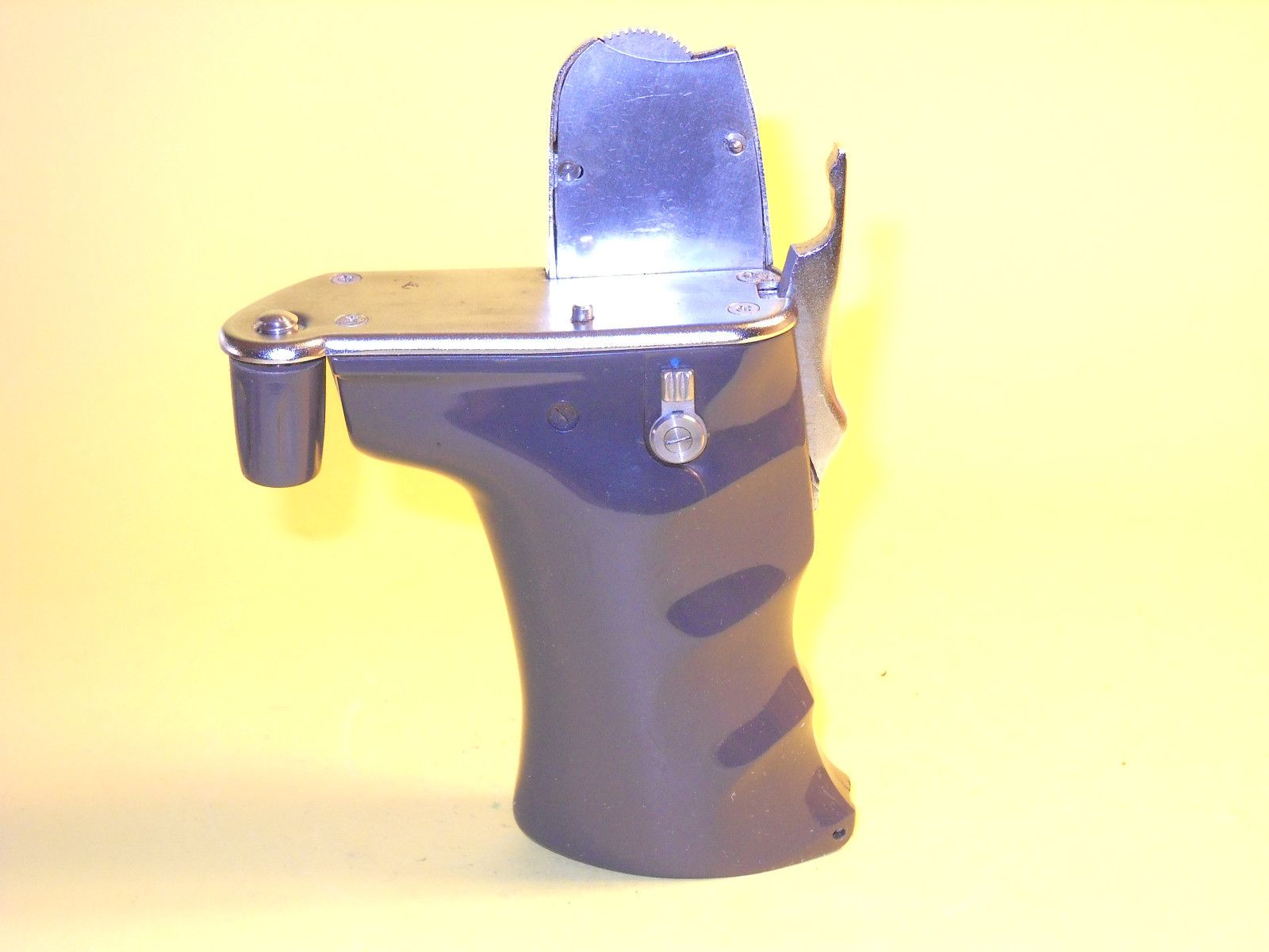 Elmo Zoom Grip model C, for Elmo Zoom 8-CZ in very good condition