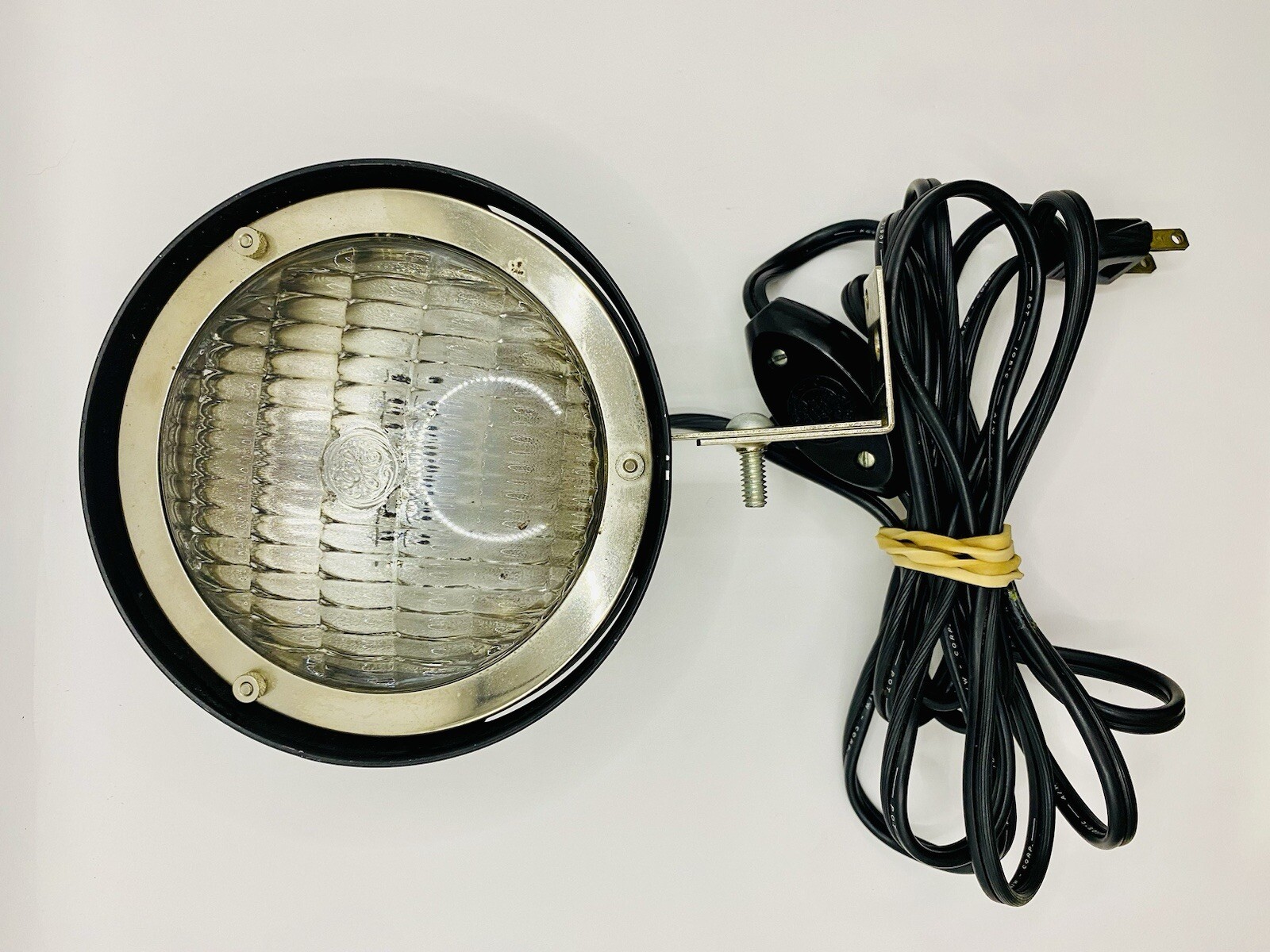 Vintage Smith Victor Movie Light For Super 8 Cameras With Box Model L62U