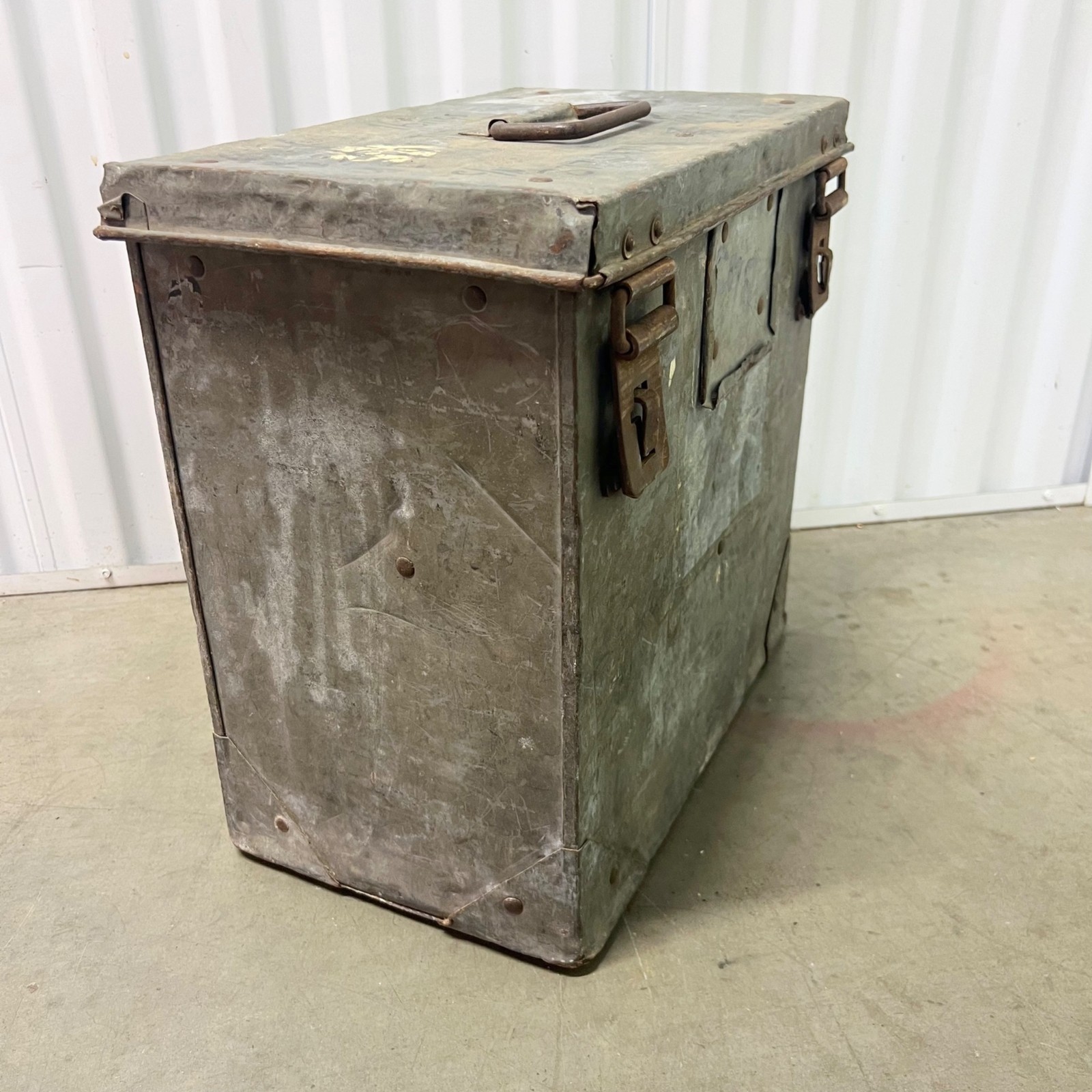 Vintage Collectible Metal Works Movie Reel Carrying Case