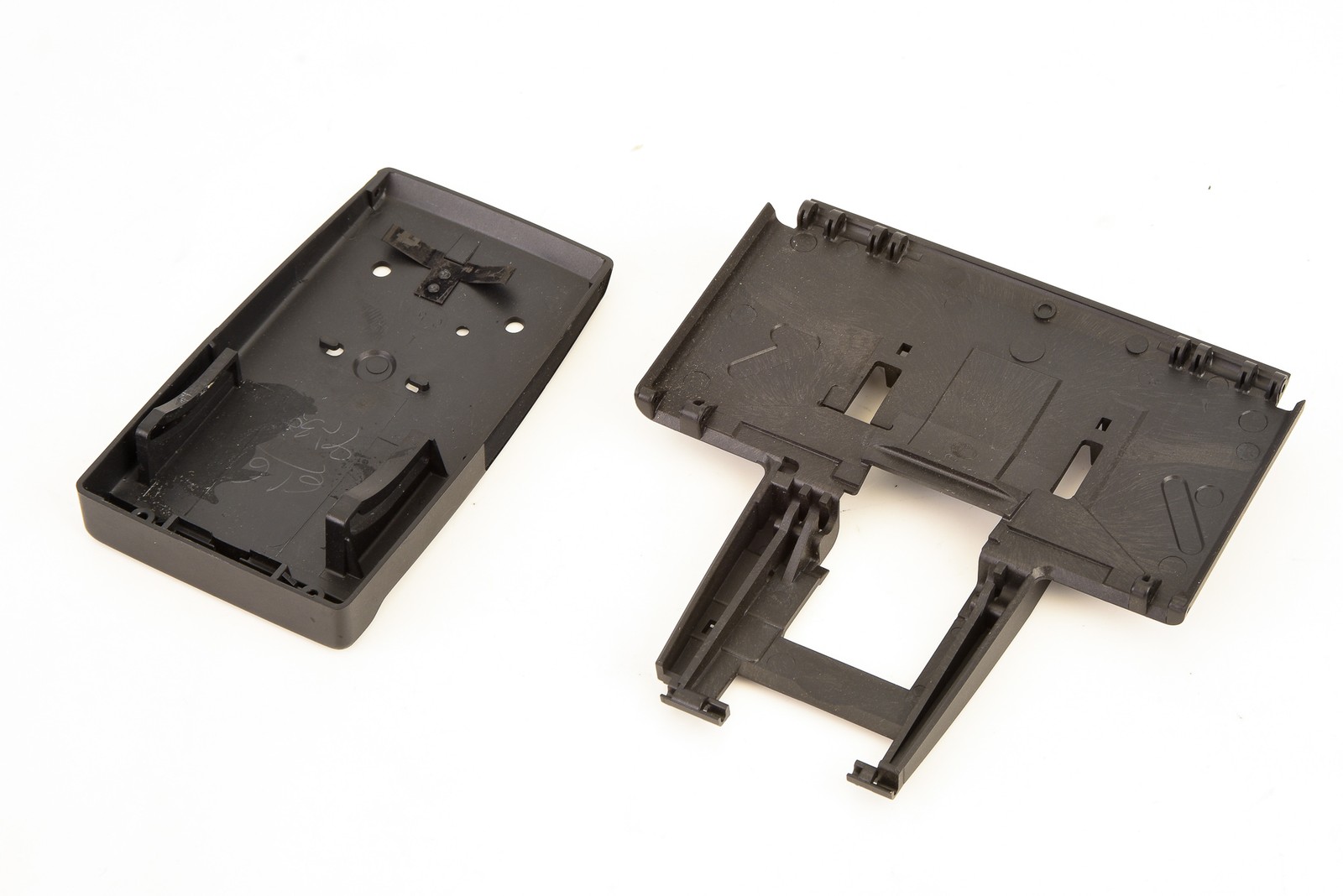 Polaroid SX-70 Camera Replacement Part – Black – Viewfinder Cover V22