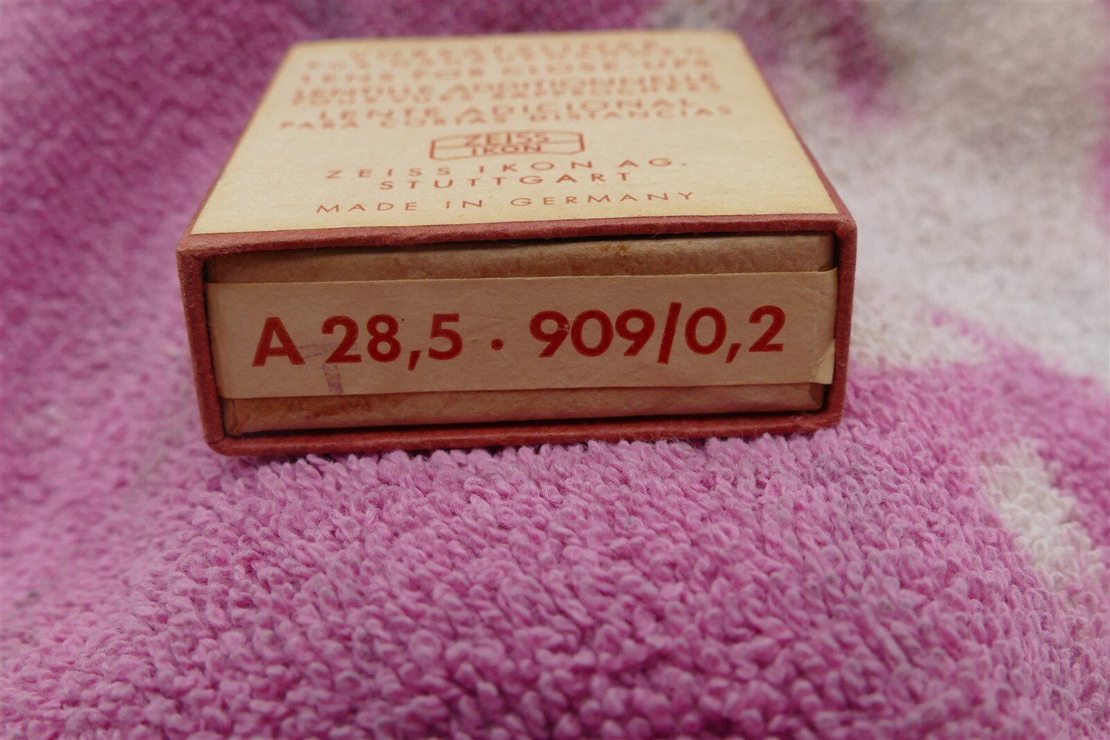Zeiss Ikon 909/0.2 28.5mm Proxar Push on Filter With Plastic Case in Box