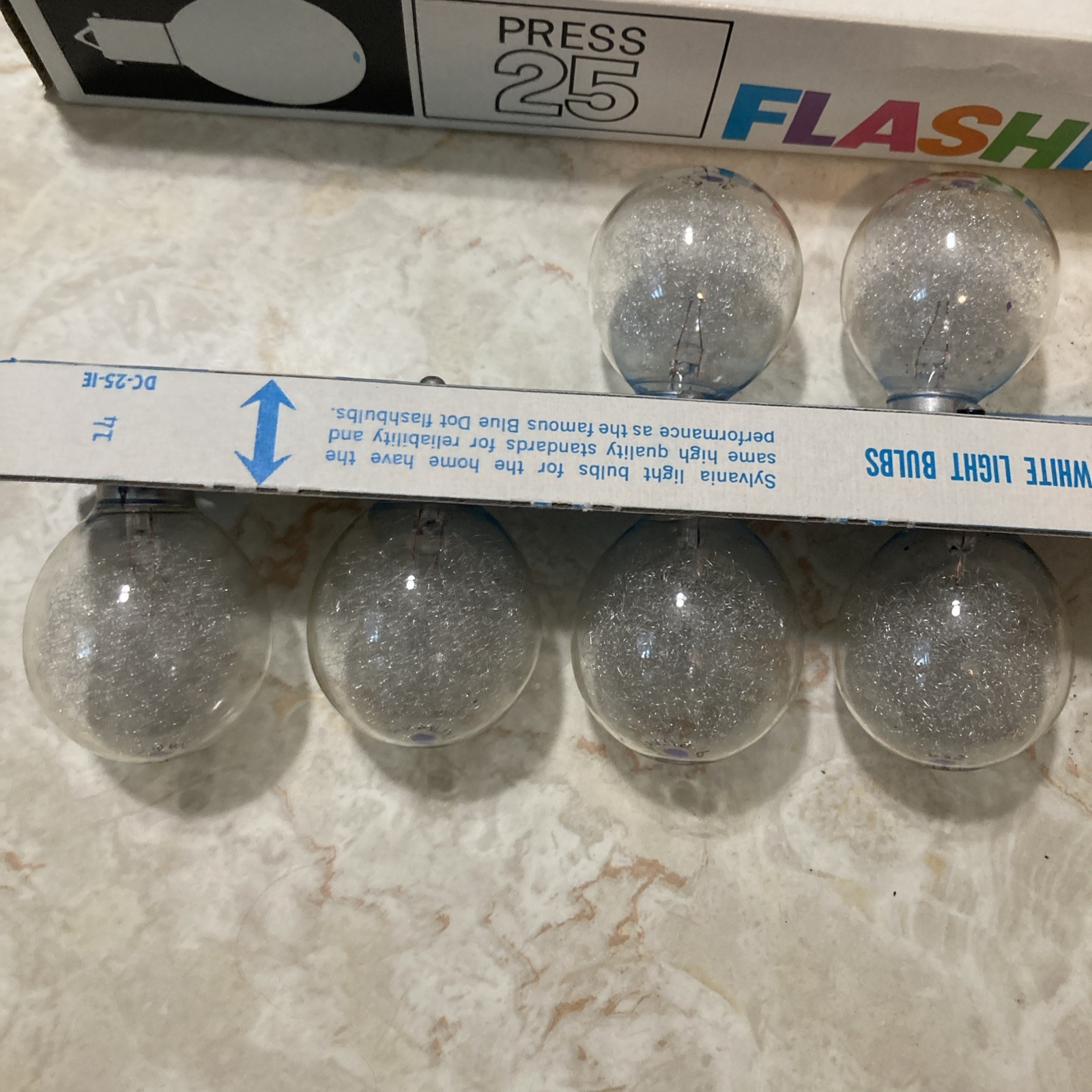 Vintage Sylvania Blue Dot Clear Flashbulbs 6 Ct. In 12 Ct. Box Press 25