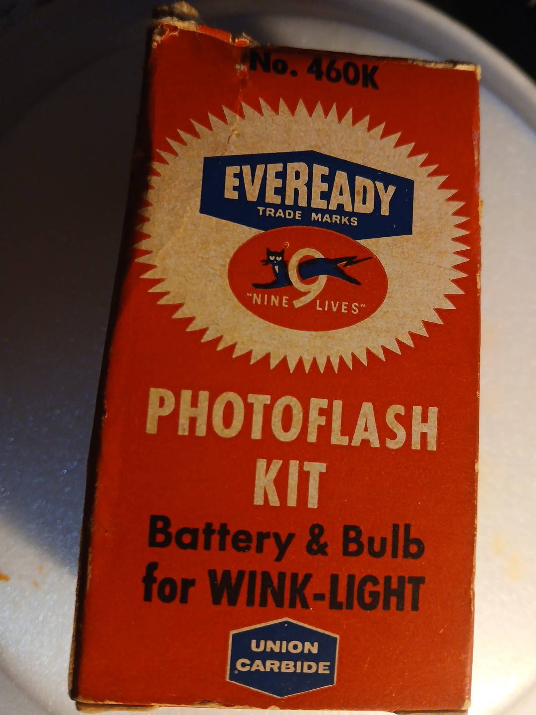 Photoflash kit Eveready N0. 460k battery & bulb for Wink-Light