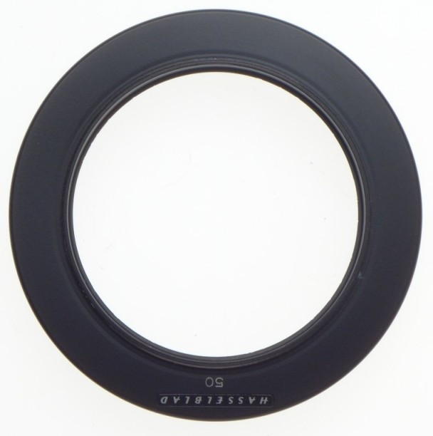 HASSELBLAD 50mm CAMERA LENS HOOD SHADE SCREW IN TYPE f=50mm WIDE ANGLE CLEAN