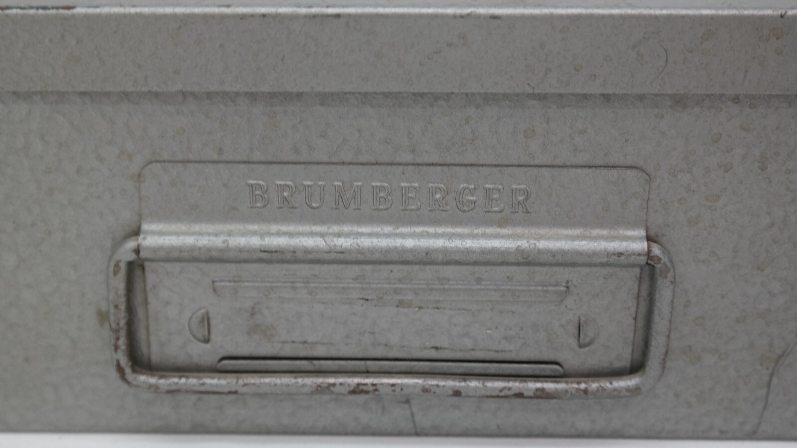 Vintage Brumberger Metal 35mm Photo Slides Storage Case 13″ x 7.5″ TF