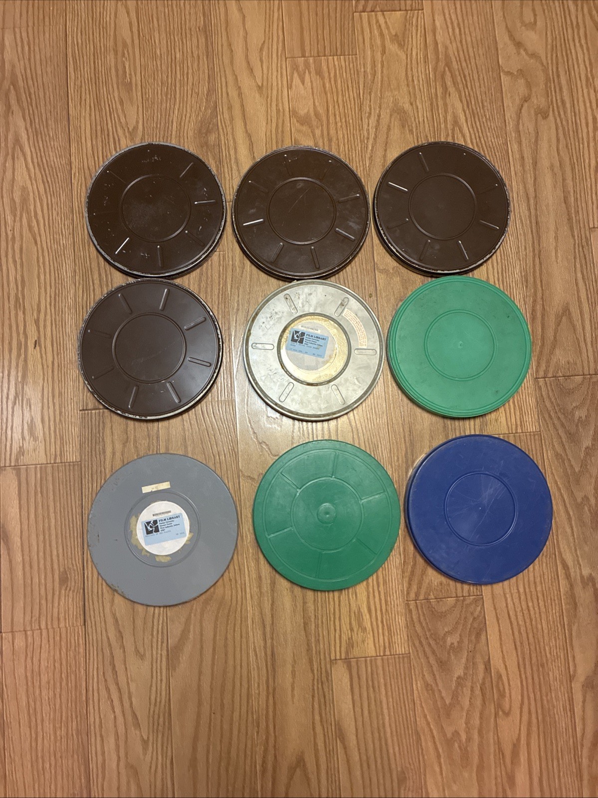 Lot Of 9 GOLDBERG BROS TAYLOREEL Empty Steel & Plastic 10.5 Film Reels & Cans