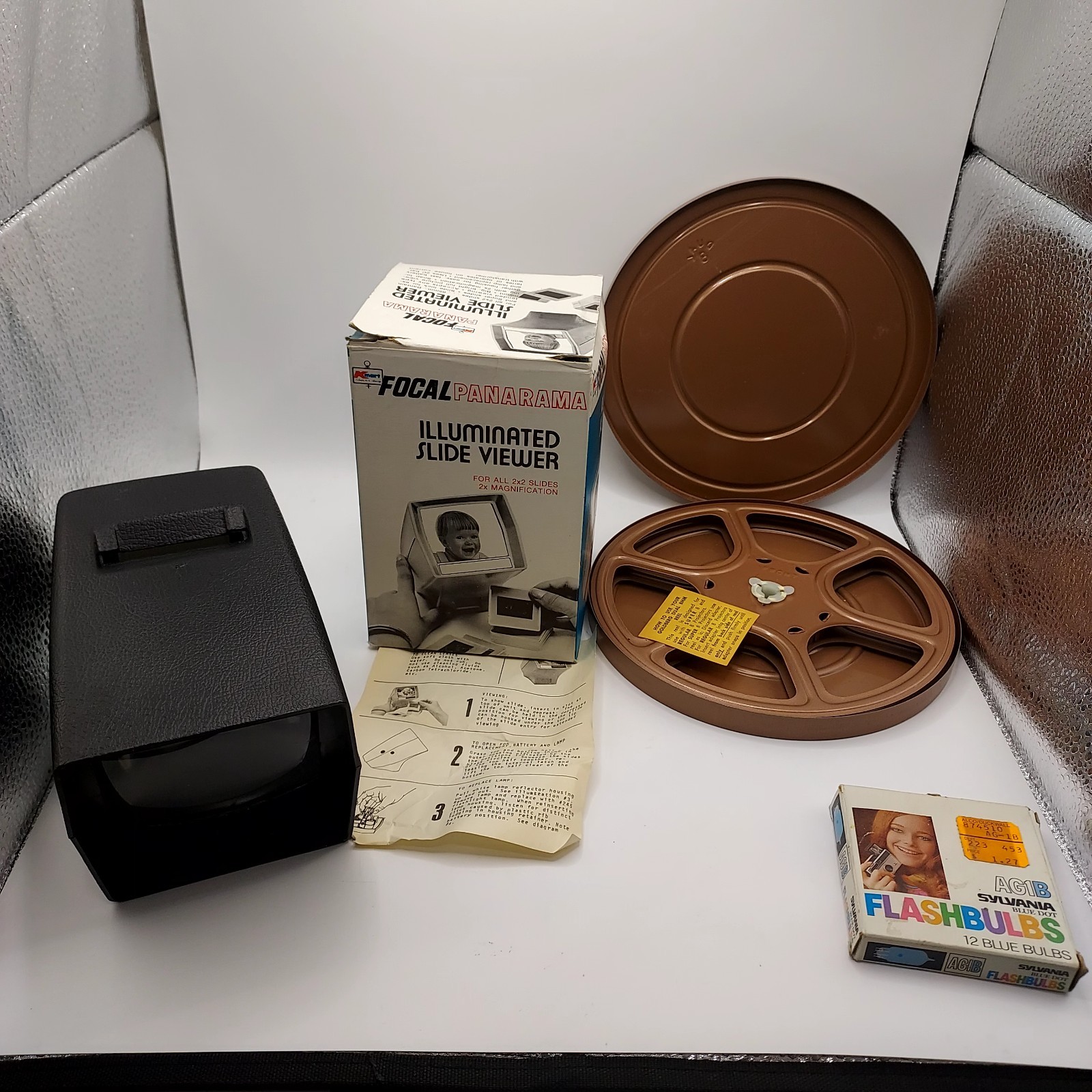 Vintage Movie And Slide Lot items flashbulbs reel and slide viewer untested
