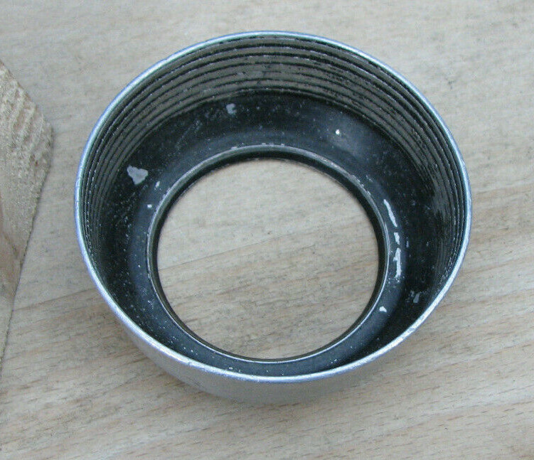 49mm 49ES B + W german screw in lens hood shade 72 x 27