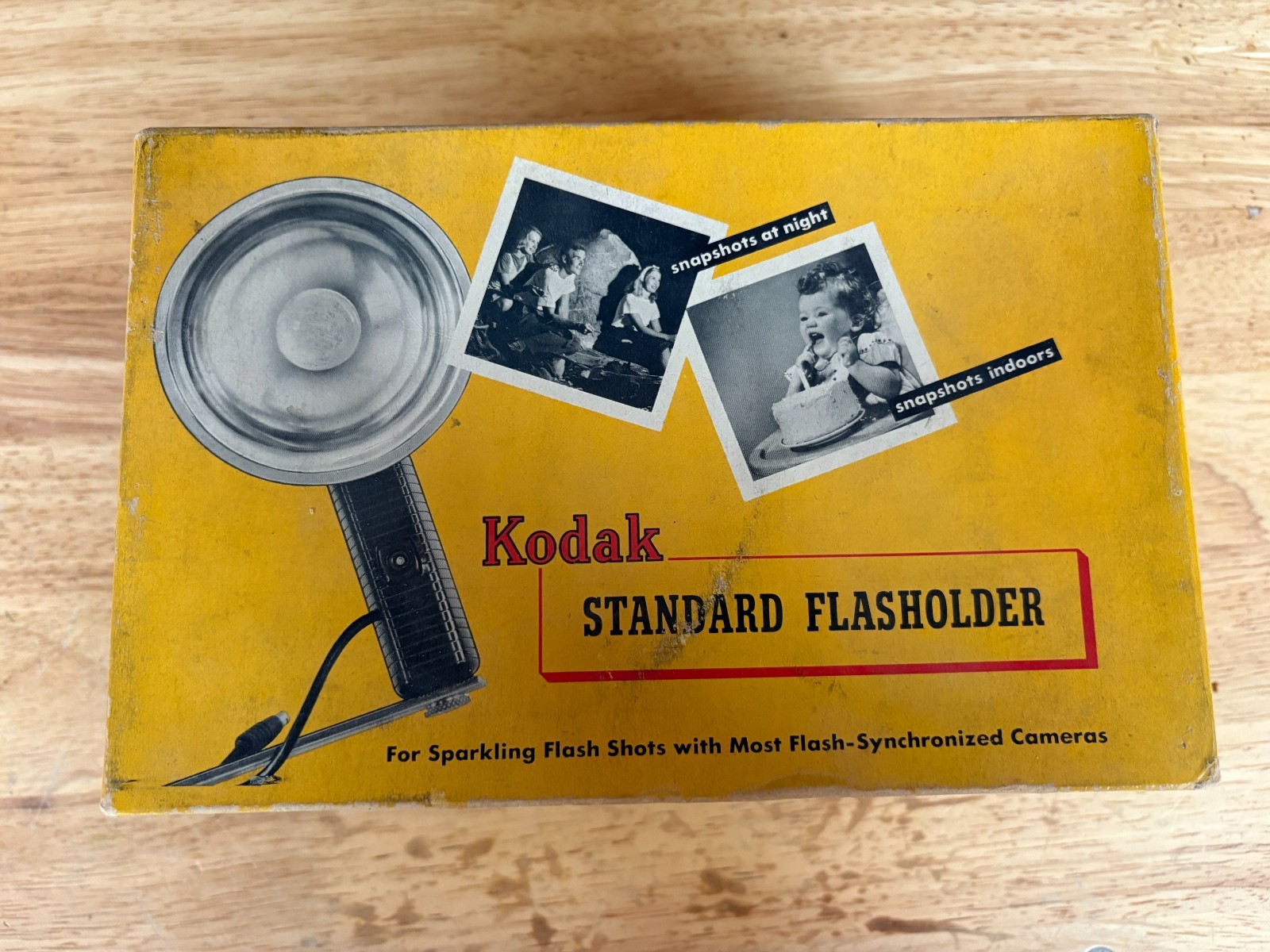 KODAK STANDARD FLASHOLDER With Box . No bulbs. Not Tested