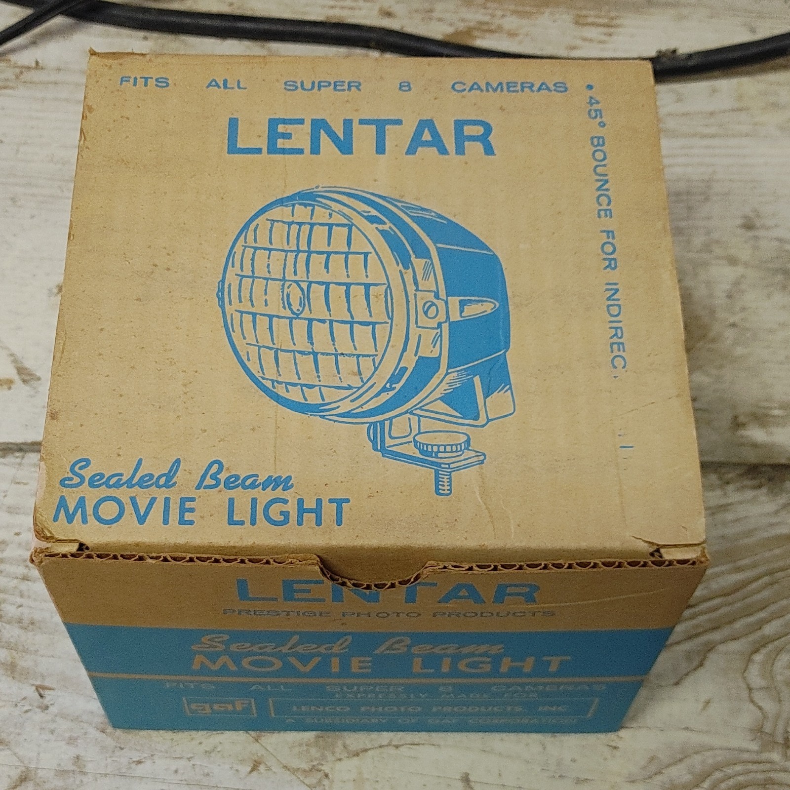 Lentar Beam Movie Light Model 910 for Universal Super 8 Cameras