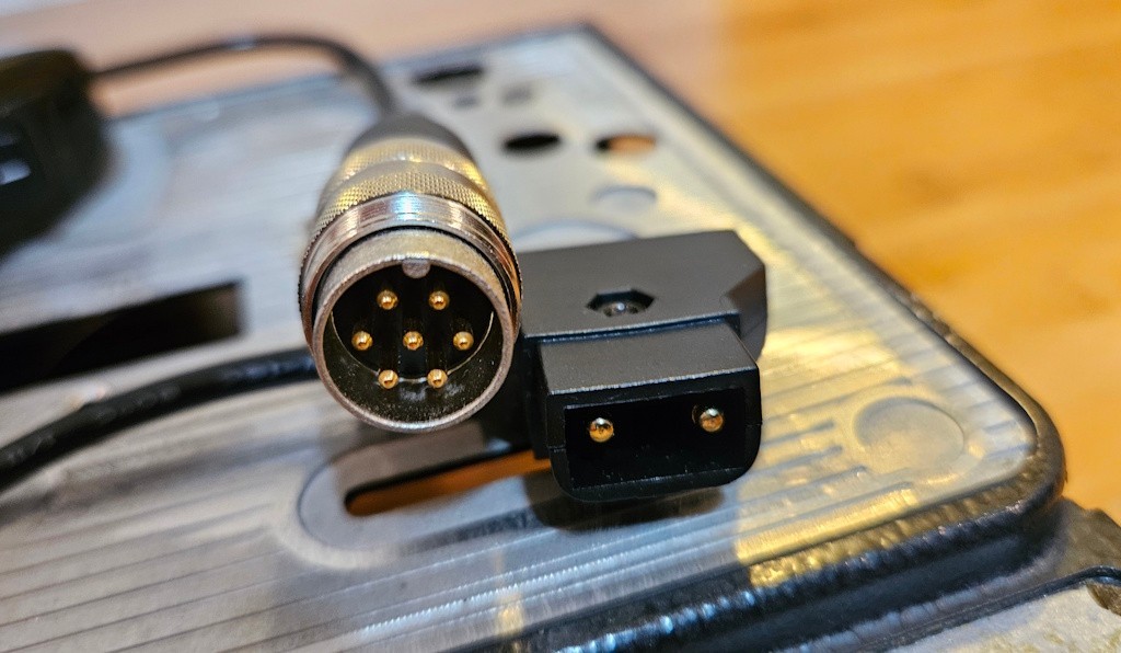Bolex ESM/EBM 7-pin Power Cable w/ Switch, Unregulated D-Tap, ~40cm (16″)