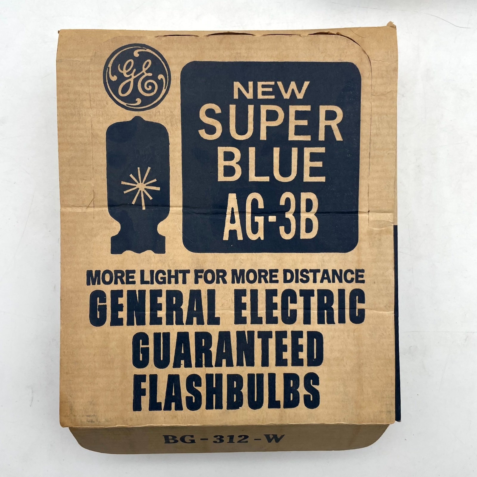 Lot of 8 General Electric AG-3B Super Blue Flash Bulbs for Film Photography