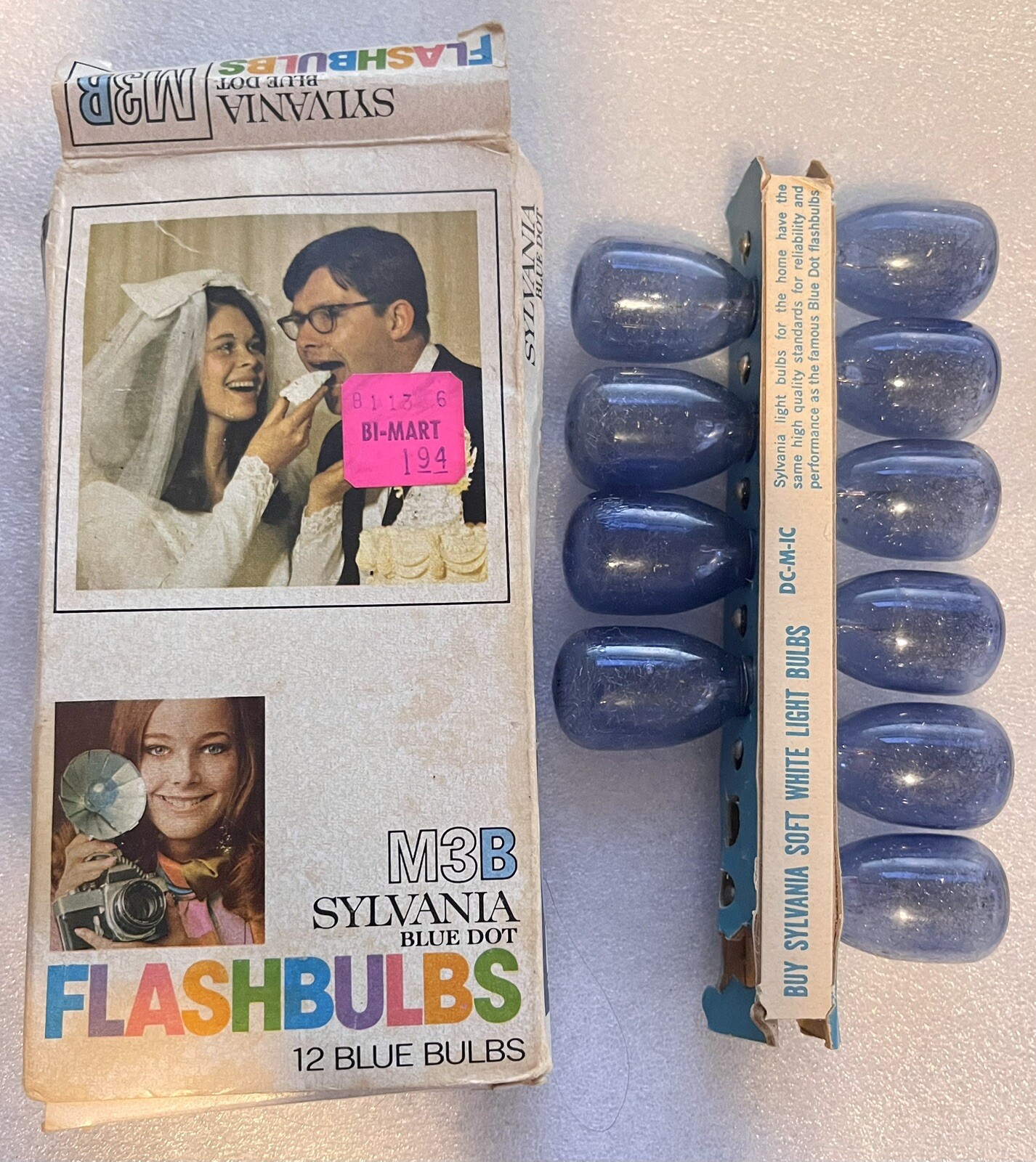 Box Vintage Sylvania Flash Bulbs Blue Dot M3B ++.GE 10 Bulbs Total