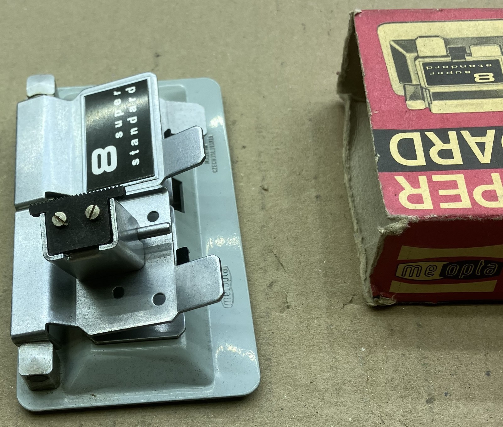 VINTAGE Super 8 film splicer