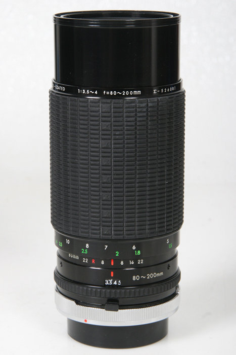 Sigma 80-200mm f/3.5-4 lens Canon FD Mount * manual focus