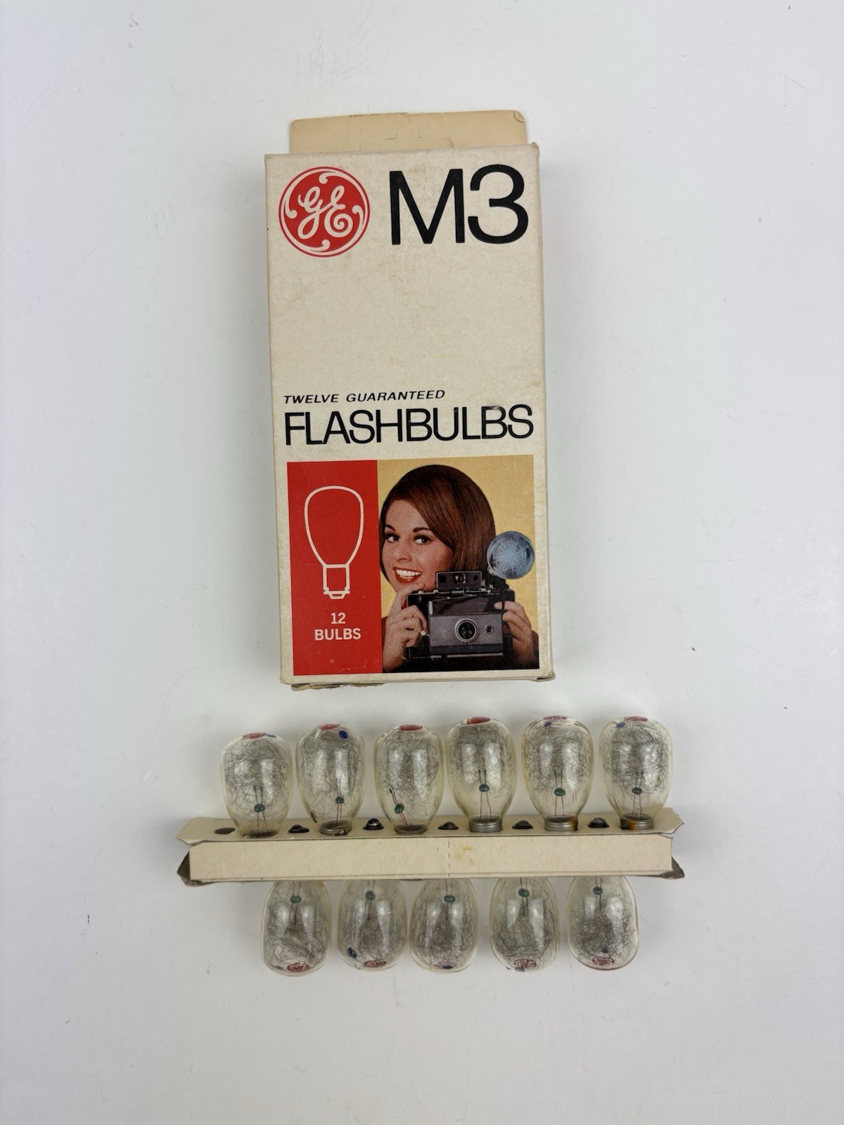Vintage GE M3 Flashbulbs Box of 11 Unused Bulbs Camera Flash Photography