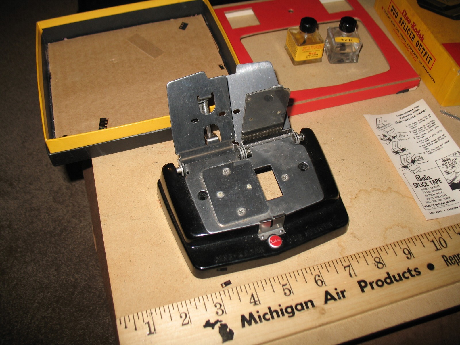 VTG CINE-KODAK DUO SPLICER OUTFIT BOX 8 & 16mm FILM SOUND & SILENT MOVIE CAMERA